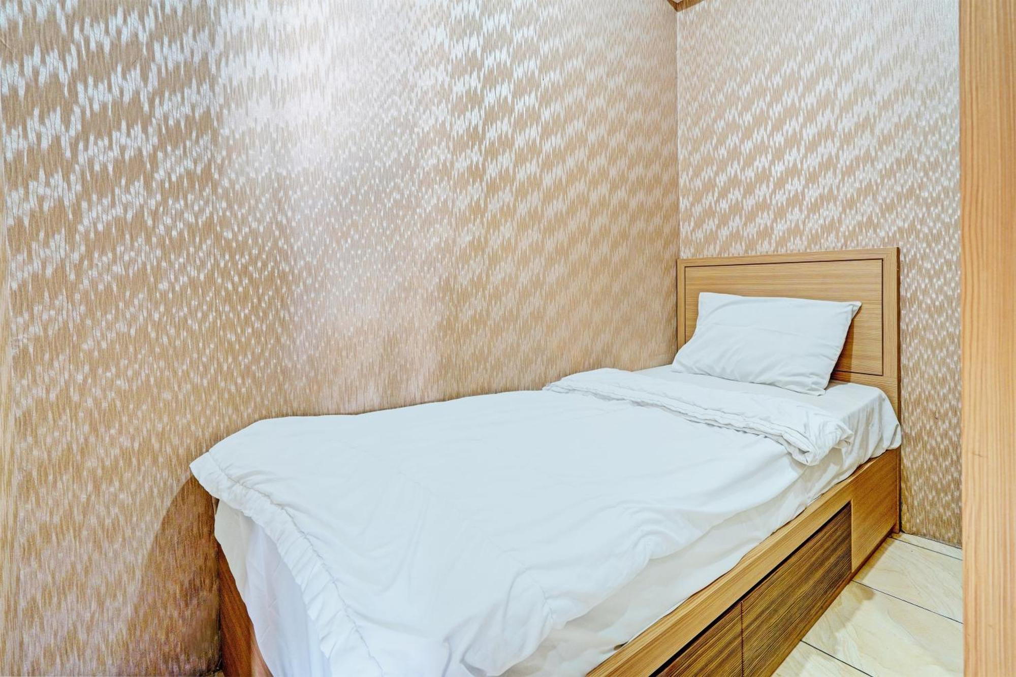 בנדונג Oyo Life 93170 Apartement Gateway Cicadas By Mr Pro מראה חיצוני תמונה